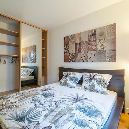 Apartamento Havre De Paix - Appt Avec Terrasse Courbevoie Exterior foto